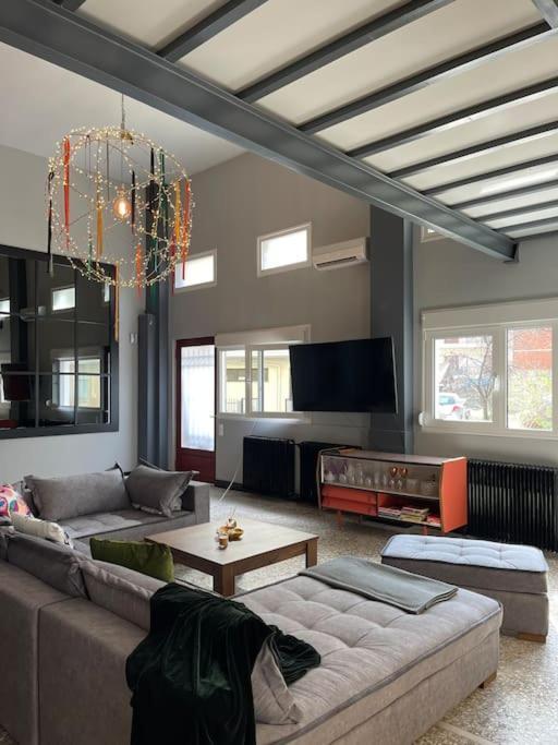 Πανέμορφο Design,Ηλιόλουστη Ισόγεια Μεζονέτα Lägenhet Kastoria Exteriör bild